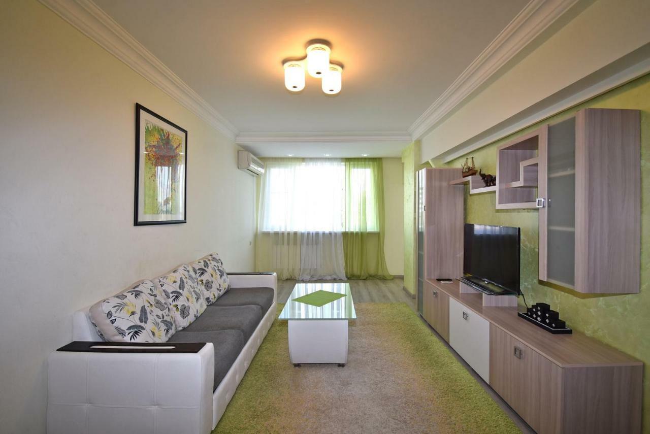 Perfect Apartment In Center Of Yerevan City Esterno foto